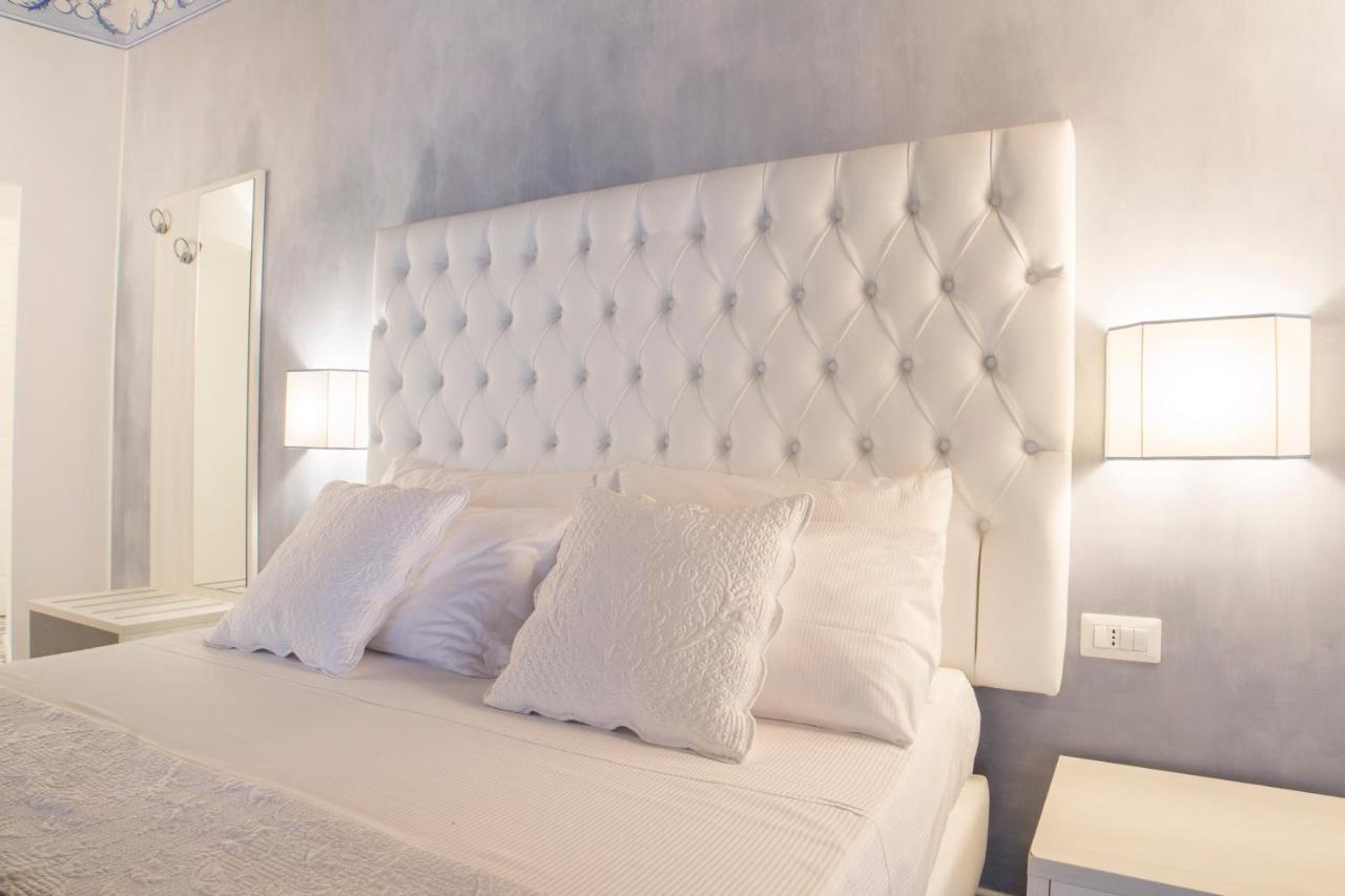 Morelli Suite Napoli Bagian luar foto