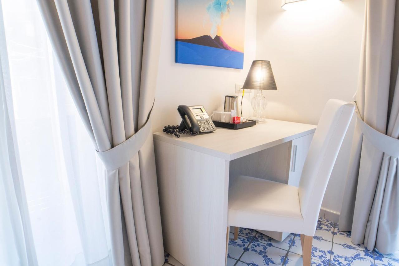 Morelli Suite Napoli Bagian luar foto
