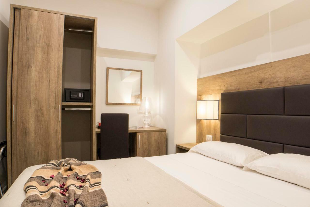 Morelli Suite Napoli Bagian luar foto