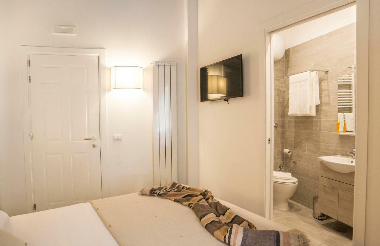 Morelli Suite Napoli Bagian luar foto